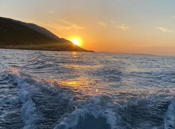 Lea - Amazing Sea View Apartament Sreser